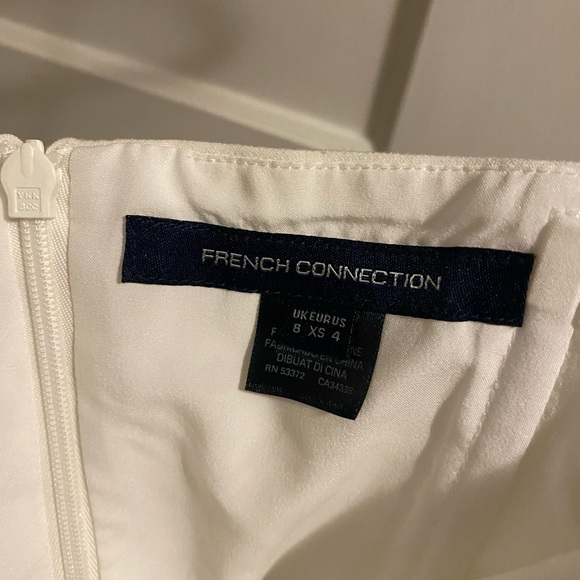 White romper - Picture 2 of 3